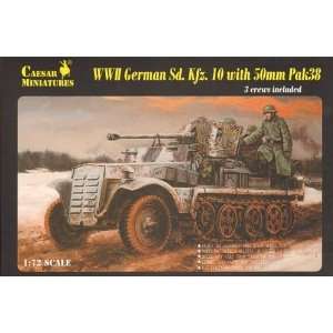  1/72 German SdKfz 10 w/50mm Pak Gun Toys & Games