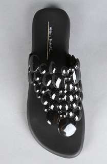 Melissa Shoes The Fontessa x Gaetano Pesce Flip Flop in Black 