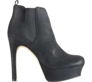 Vince Camuto Bailey      Shoe