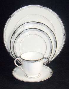 NEW 5 Piece Place Setting LENOX Erica Debut Collection  