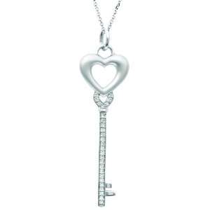    14K White Gold 0.1ct TDW Diamond Heart Key Pendant Jewelry