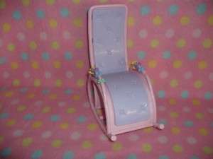 MATTEL BARBIE DOLL HAPPY FAMILY ROCKING CHAIR SEAT OPENS CUTE  