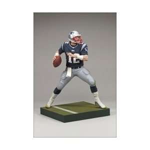  McFarlane NFL Series 18   Tom Brady Toys & Games