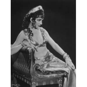  Claudette Colbert as a Roman Empress in Cecil B. DeMilles 