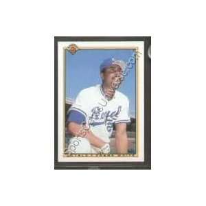  1990 Bowman Regular #371 Frank White, Kansas City Royals 