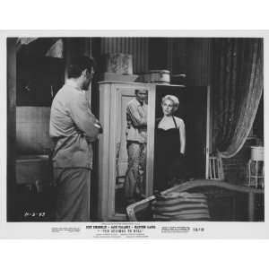 TEN SECONDS TO HELL JACK PALANCE DISCOVERS MARTINE CAROL HIDING 8X10 