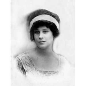  Madeleine Astor, Wife of John Jacob Astor Iv, 1910 Premium 