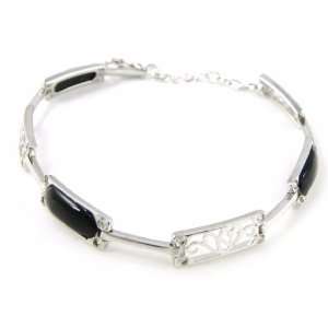  Silver bracelet Thai black agate. Jewelry