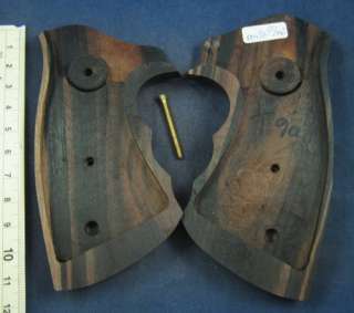   WOOD GRIPS FOR TAURUS .357, 6 SHOT REVOLVER, MEDIUM/LARGE FRAME  