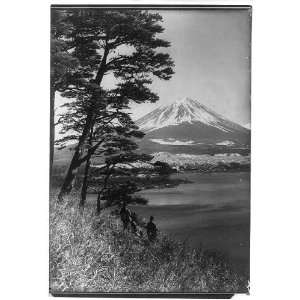  Mount Fuji,Mt,Lake Motosu,hillside,pine tree,men,Herbert G 