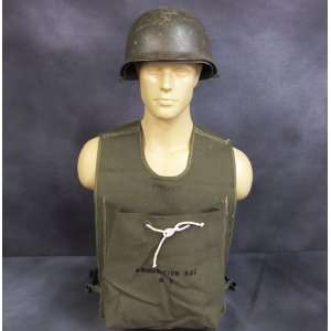   WWII 60mm & 81mm Mortar M2 Ammunition Vest Unissued 