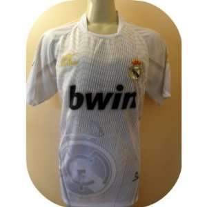  REAL MADRID  SPAIN  SOCCER JERSEY SIZE LARGE .NEW Sports 