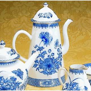  IMPERIAL BLUE COFFEE POT